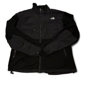 The North Face Men's Black Performance Jacket
